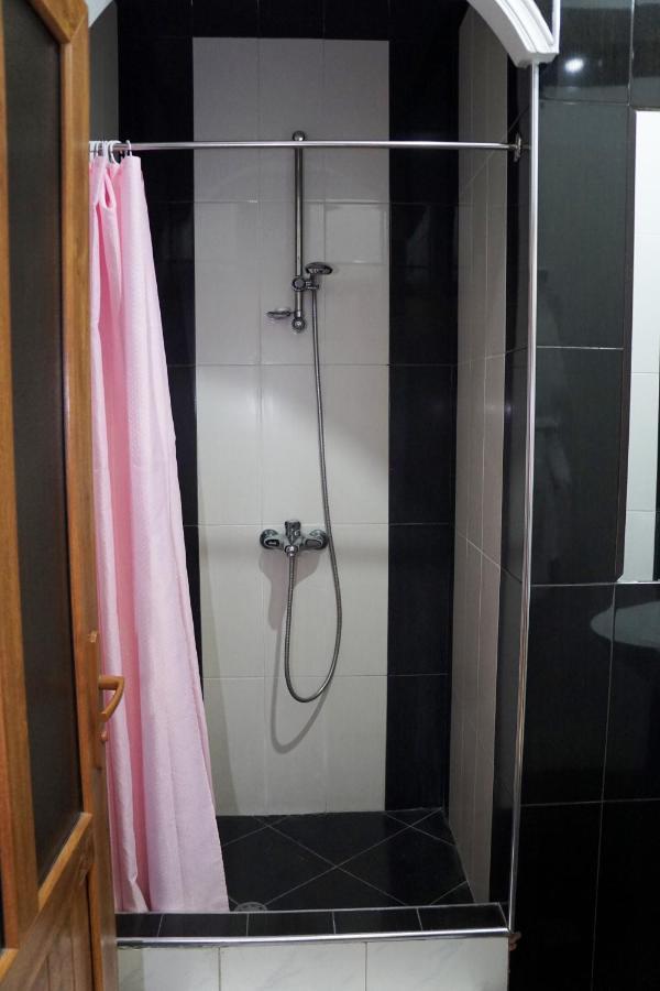 Nor Yerevan Hotel Bagian luar foto