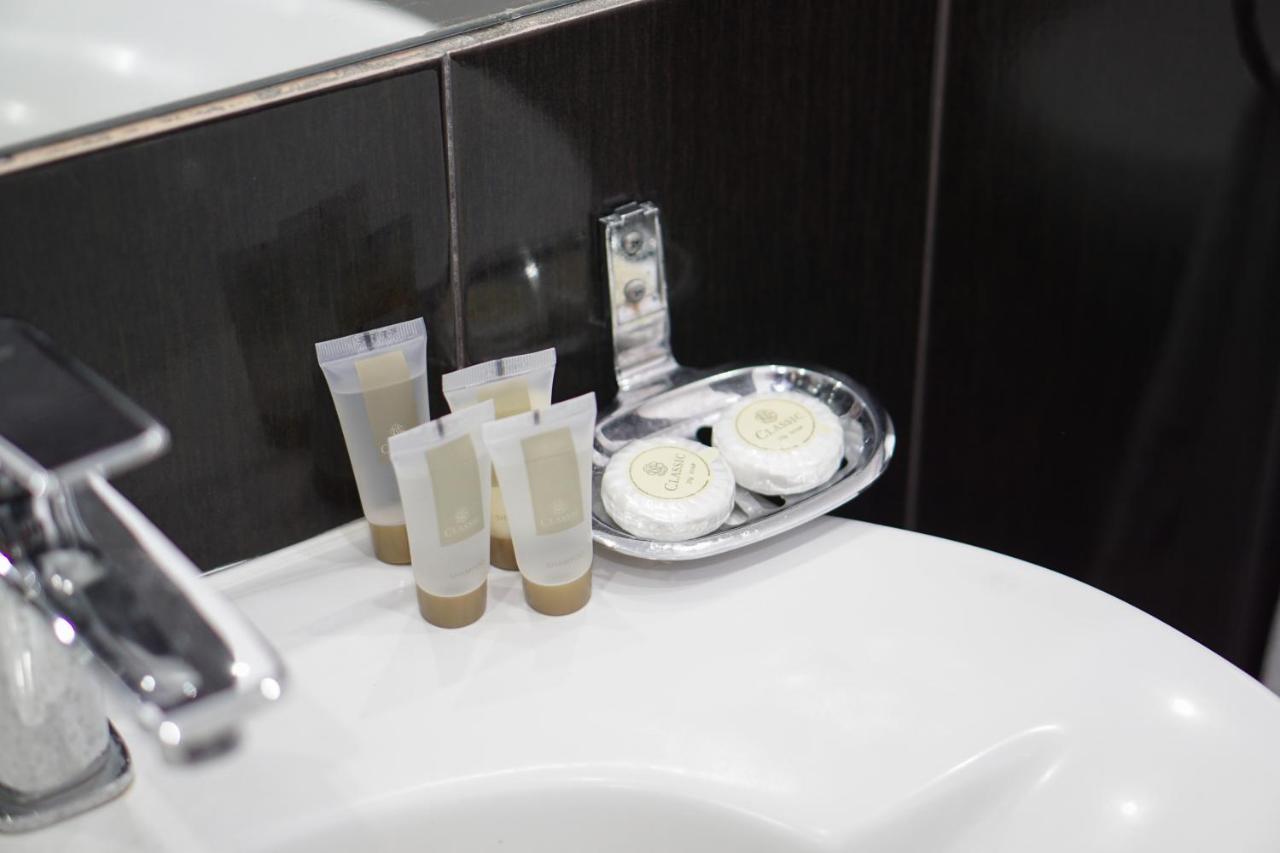 Nor Yerevan Hotel Bagian luar foto