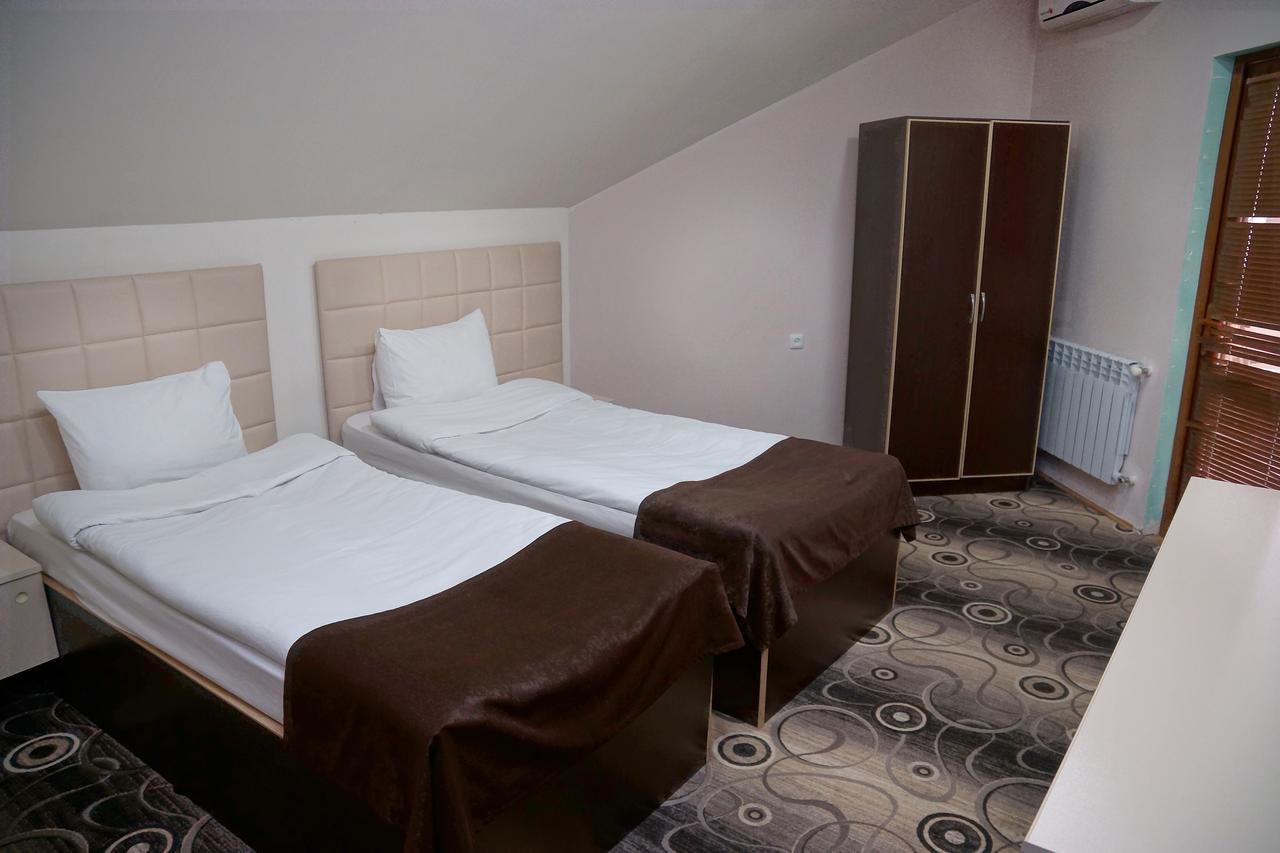 Nor Yerevan Hotel Bagian luar foto